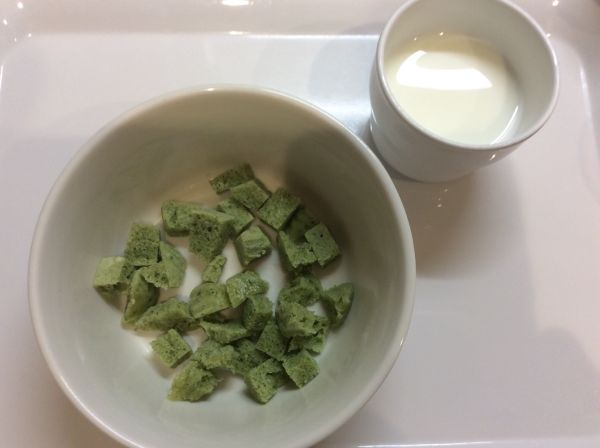 ほうれん草チーズ蒸しパン 離乳食完了期