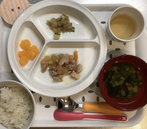 大根と鶏肉のしょうが煮常食畑のなすを使っています。