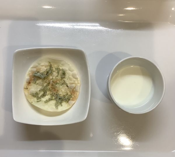 しらすせんべい常食