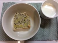 さつまいもと黒ごまのケーキ 常食