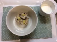 さつまいもと昆布のおにぎり常食