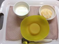 オレンジゼリー、せんべい常食